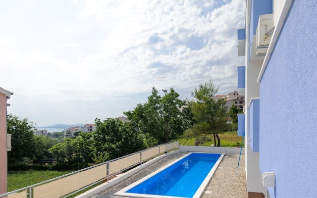 S2-spacious Studio With the sea View & use of Pool