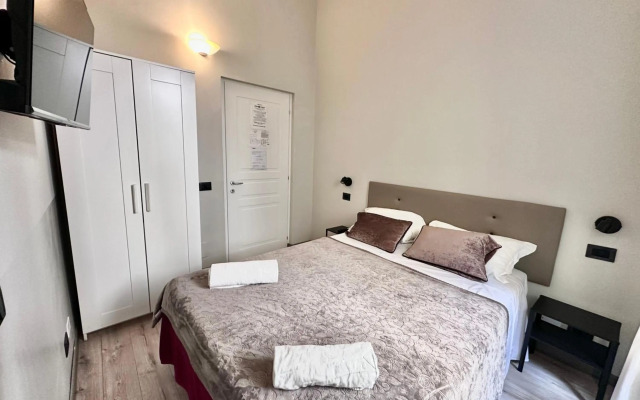 Român Holidays Hostel