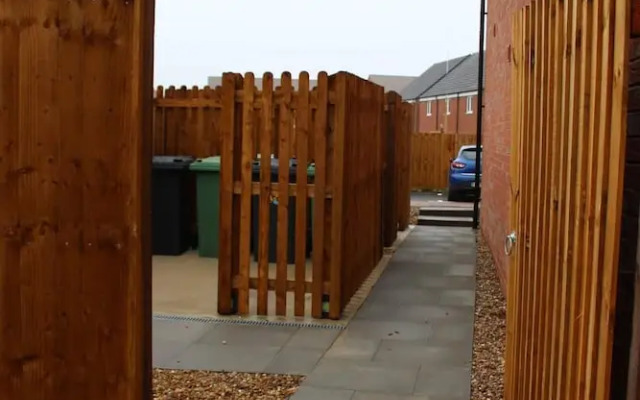 Beautiful 1-bed House in Peterborough