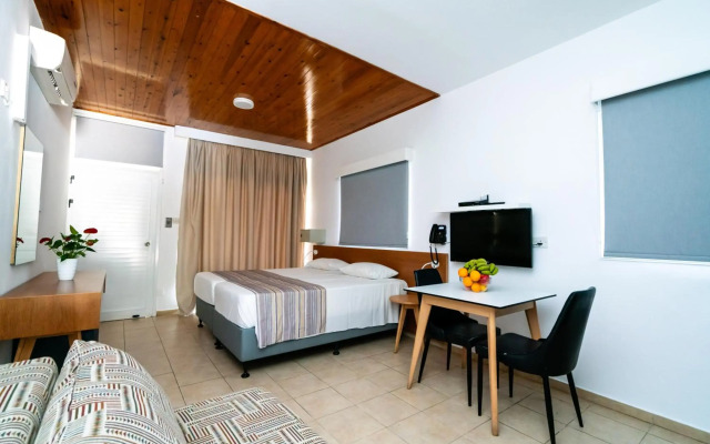 Helios Bay Hotel Apartments