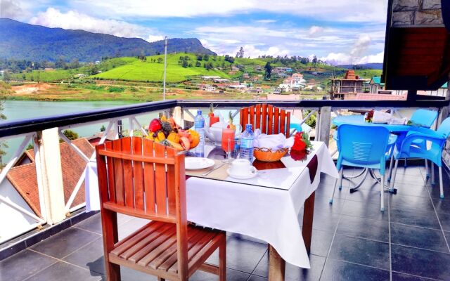 See Lake Resort