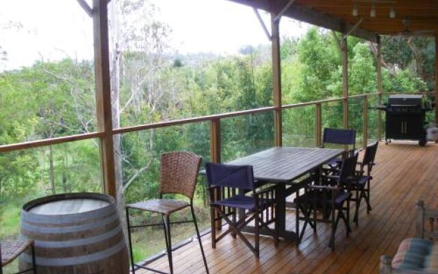 Eumundi Guesthouse and B&B
