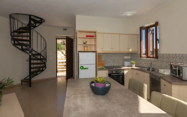 Armonia Seaside Villas