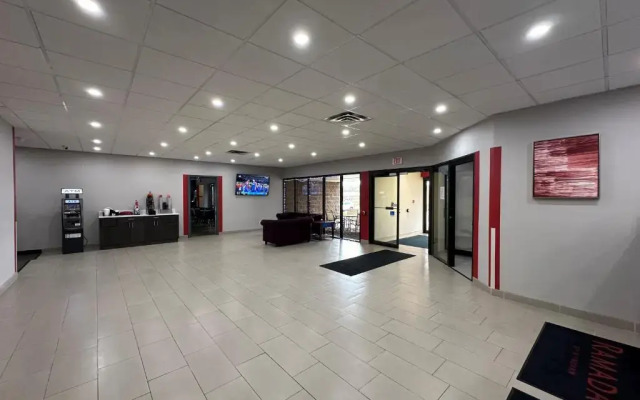 Ramada Waupaca