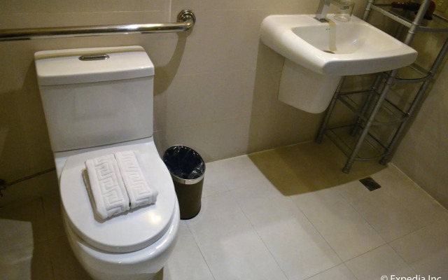Discovery Country Suites