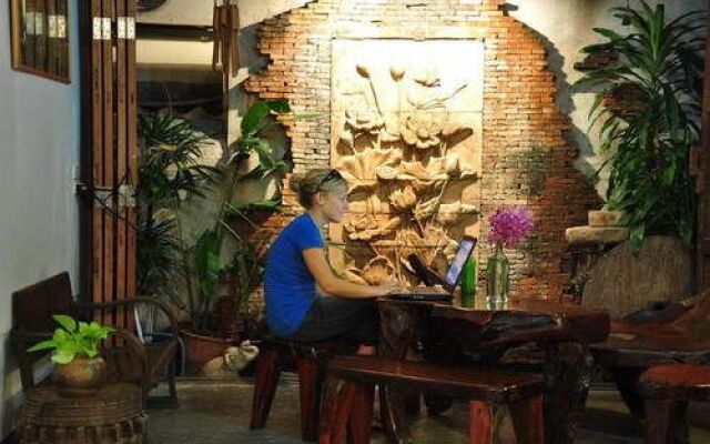 HI-Sukhumvit Hostel
