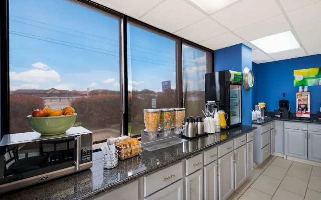 Quality Inn & Suites Round Rock - Austin North