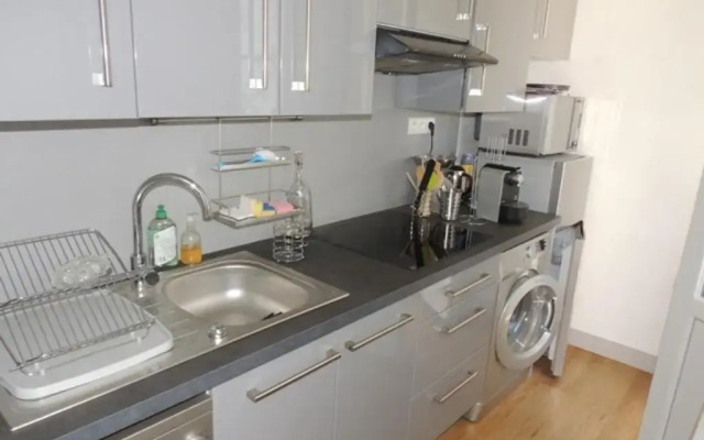 Appartement Royan, 3 Pièces, 5 Personnes - Fr-1-71-51