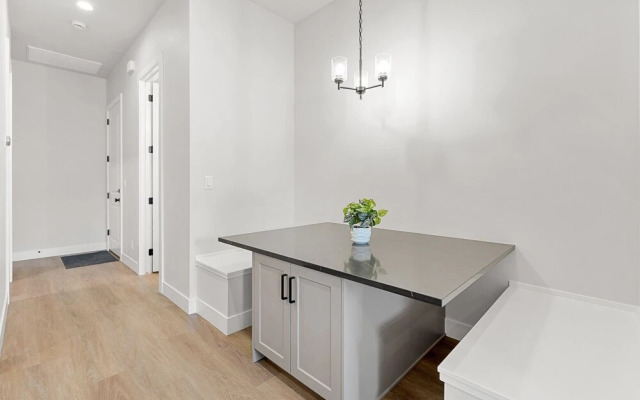 Desert Beachcomber 5 Bedroom Townhouse