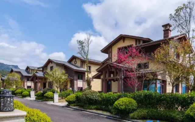 Zhangjiajie Cloudy Valley Villa Hotel