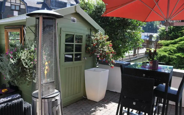 Le Luxembourg La Provence Chez Jeannot