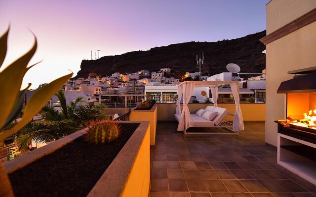Luxury Penthouse With Terrace Mogan VII