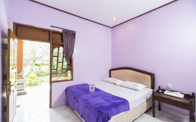 RedDoorz @ Tanjung Benoa – Guest Rooms – Benoa