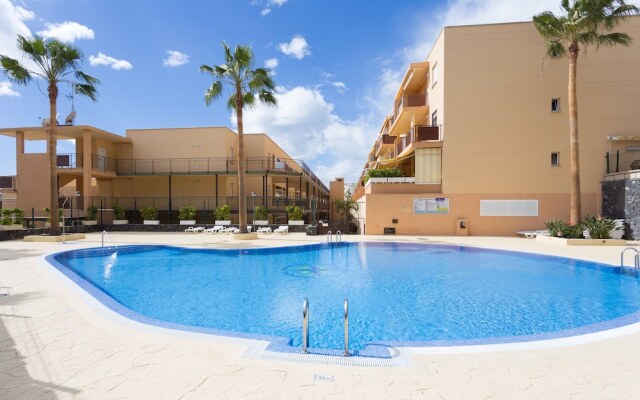 Adeje with pool, sea view and free WIFI
