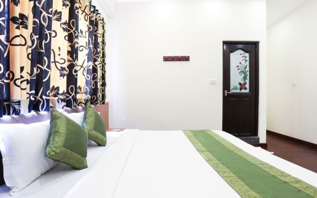 Treebo Cmks Habitat Center, Cochin