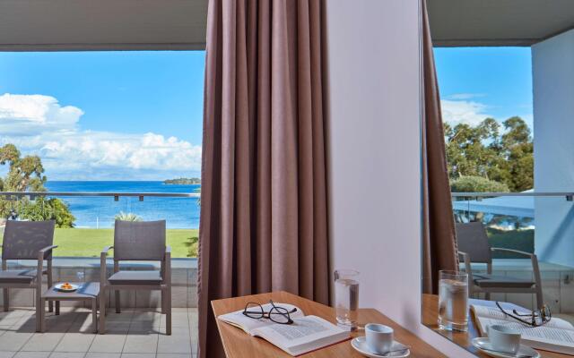 Kontokali Bay Resort & Spa