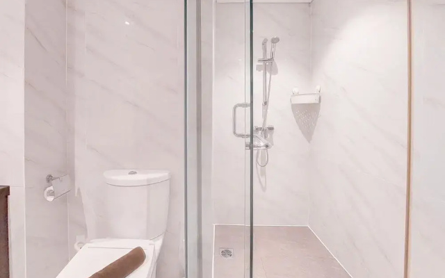 Good Deal and Restful 1BR at Branz BSD City Apartment