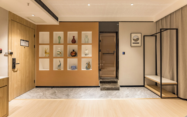 GreenTree Inn Express Hotel (Baoding Mancheng District Government Branch)