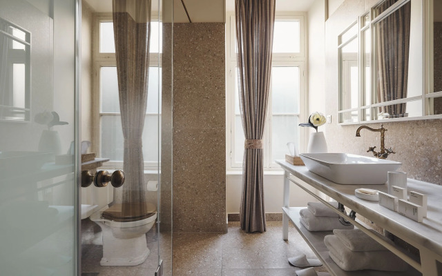 Bohemian Suites Athens