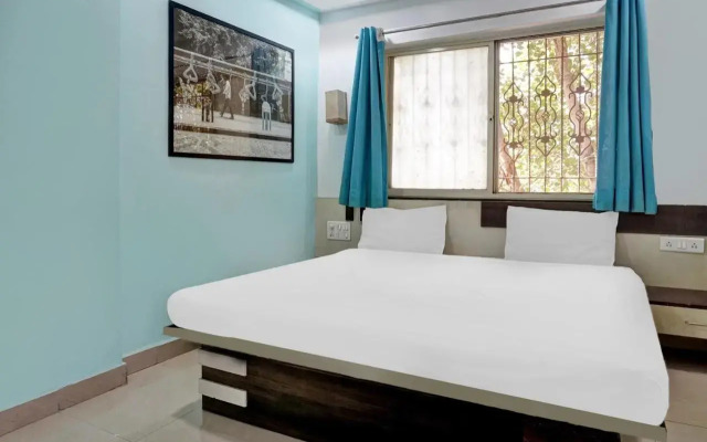 OYO Flagship 80575 Satnam Inn