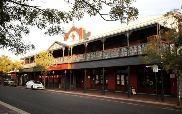 Prince of Wales Hotel, Bunbury