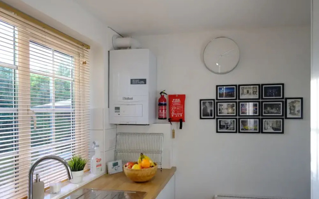 Riverwalk Apartment One