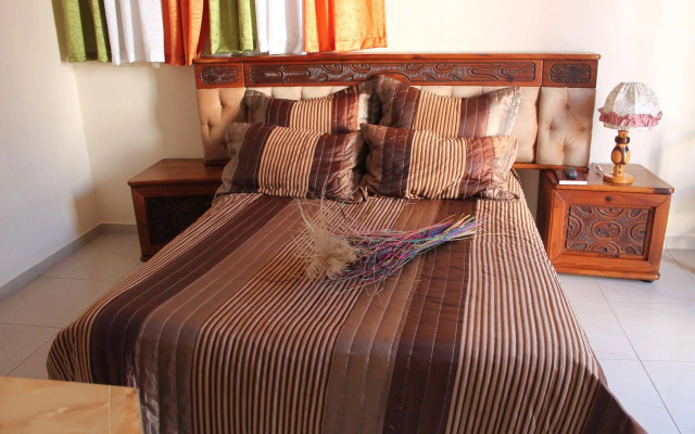 Mohlongwafatshe Guest House