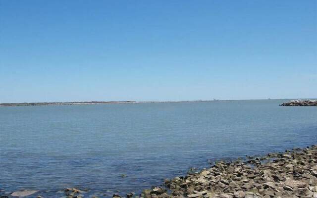 Channelview 213