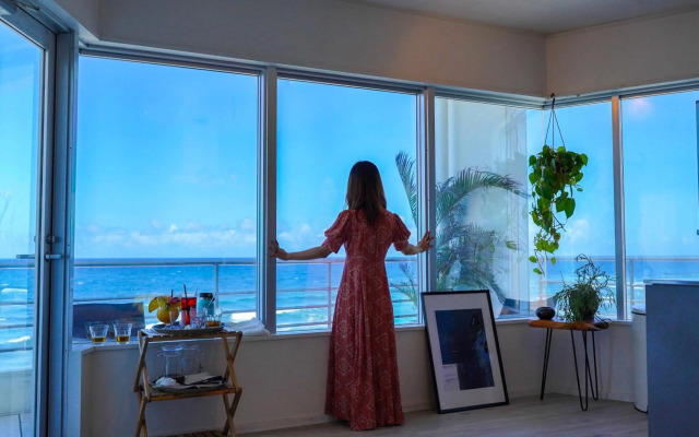 Transit House 5S Terminal