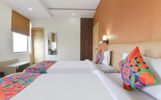 Pink Vista Hotel