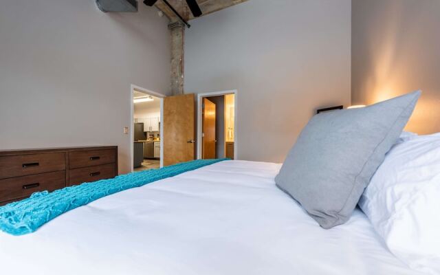 Luxury Historic Loft with Gym