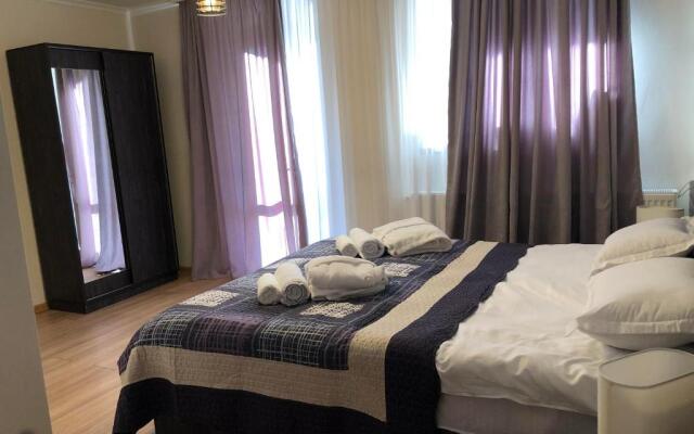 Wander Kazbegi Hotel