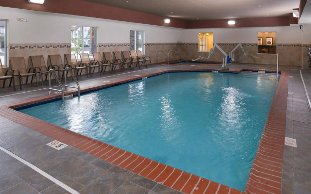 Lexington Inns and Suites Effingham