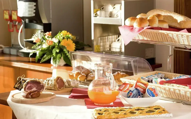 Villa in Cannara With Assisi Views