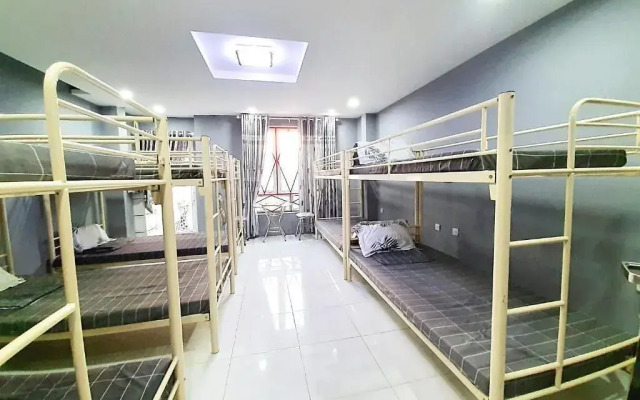 Ba Sao Hotel - Hostel