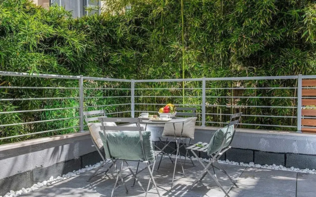 Aurelia 30- Cozy Flat