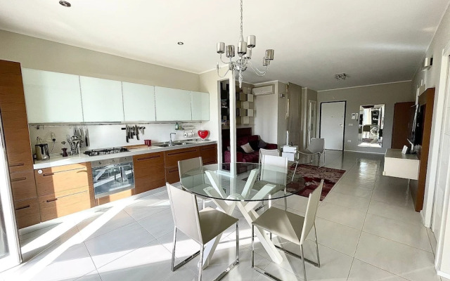 Oxhome Luxury Apartment