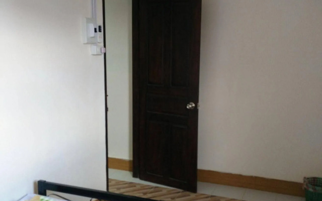 Orange Backpacker Hostel