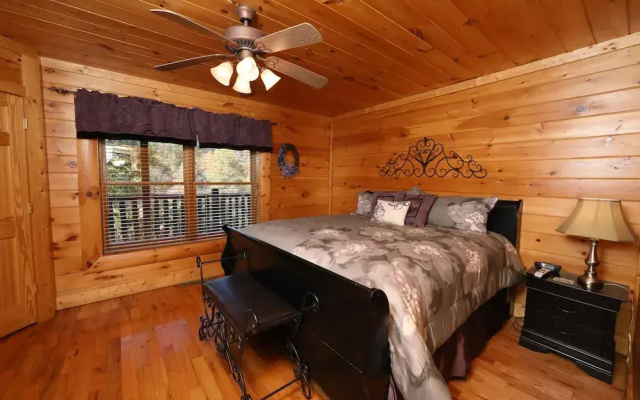 Blessed Nest - Four Bedroom Cabin