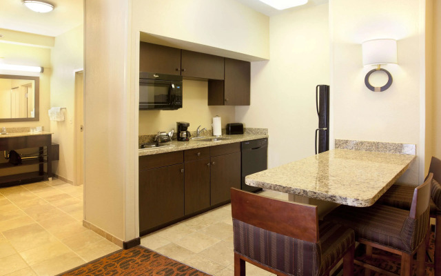 Hampton Inn & Suites El Paso-Airport