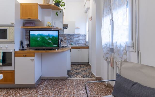 Housmart Galeotti 16