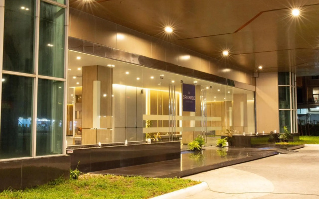 Le Srivaree Suvarnabhumi Airport Hotel