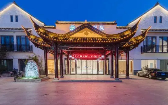 Zelan Courtyard Hotel