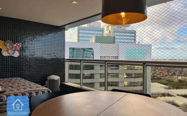 Apartamento Amplo Com Varanda No Salvador Prime