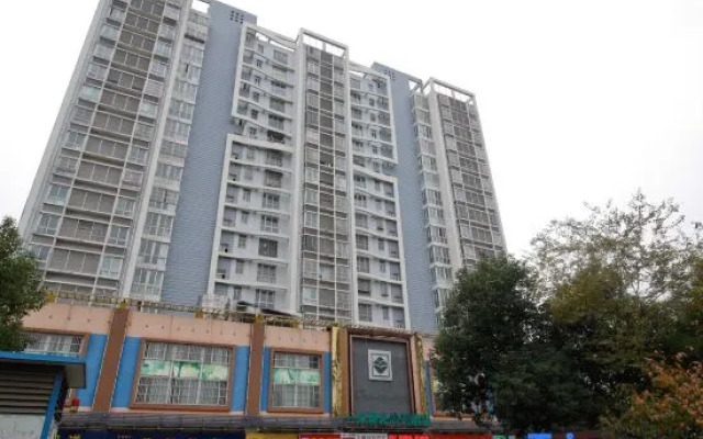 Yimi Yangguang Express Hotel (Hefei South High-speed Railway Station)