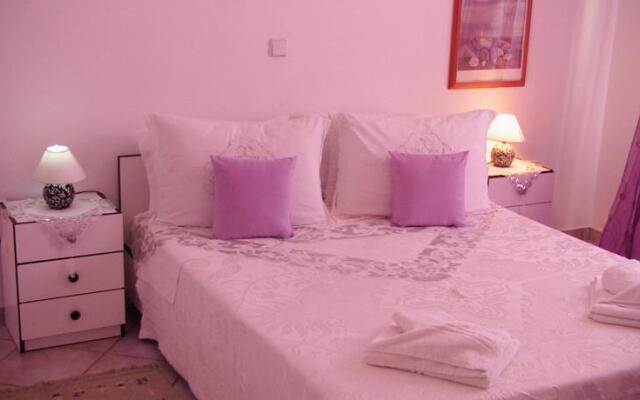 Epicharis Studios