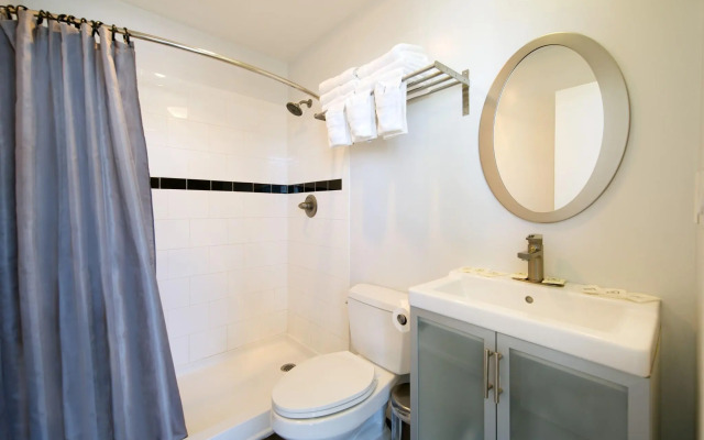 Air Venice on the Beach