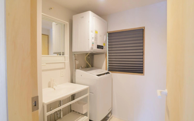 Sen.Retreat Takahara