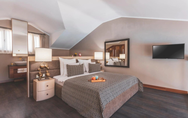 Orka Cove Hotel Penthouse & Suites - Adults Only