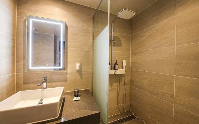 Haeundae Thevan Hotel